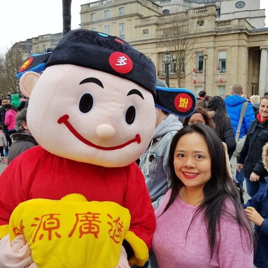 Meeting the wealth god